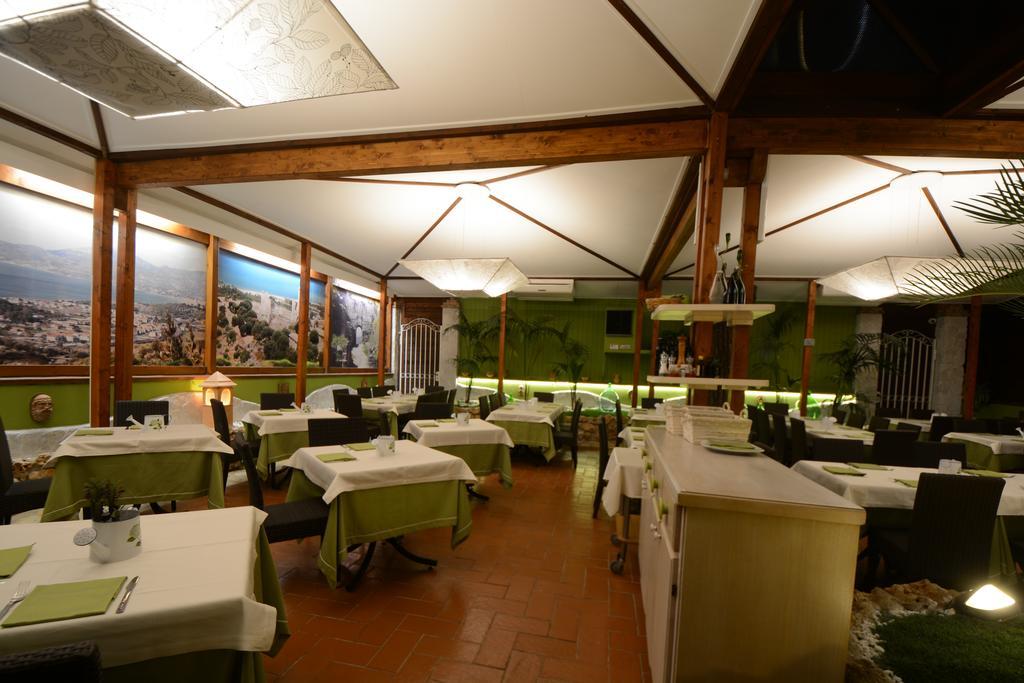 אשאה Hotel Porta Rosa מראה חיצוני תמונה